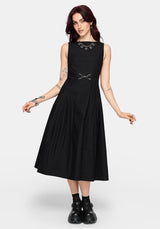 Cissa Buckle Front Pleated Midi Dress