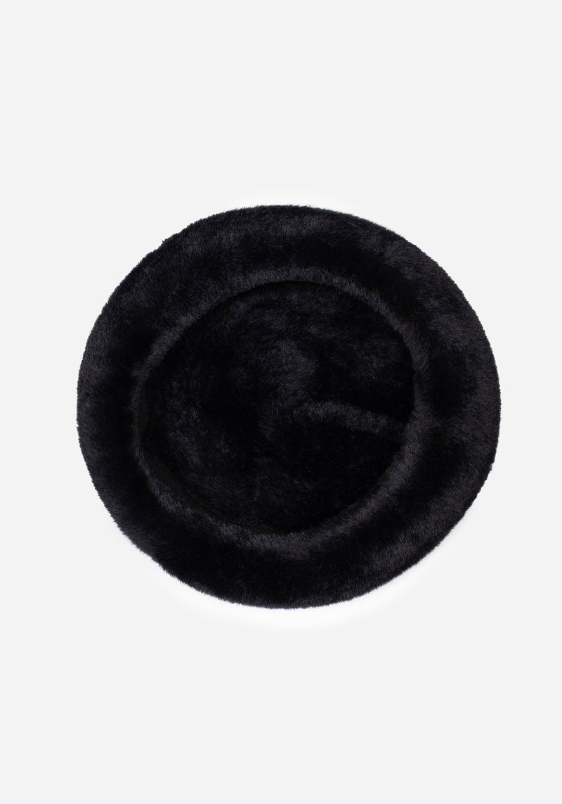 Selena Beret