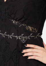 Rosethorn Spider Chain Belt