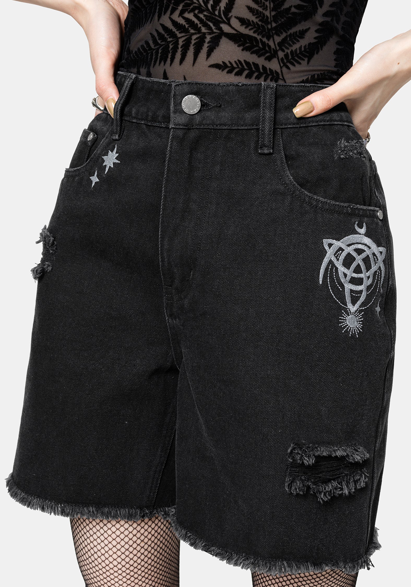Reina Celestial Embroidered Denim Short 24" / EU 34
