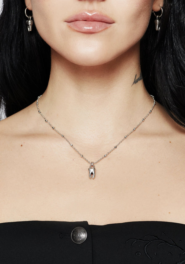 Tooth Pendant Necklace