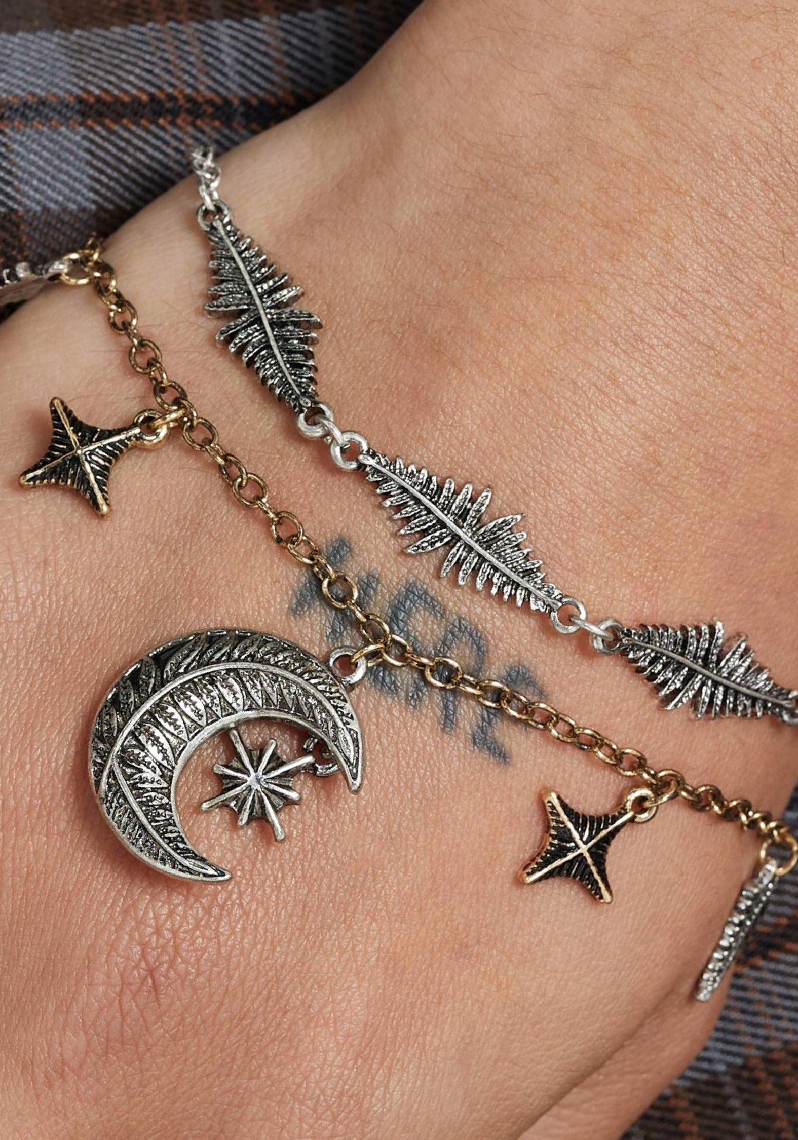 Abellona Mond Farn Gelagert Anhänger Armband