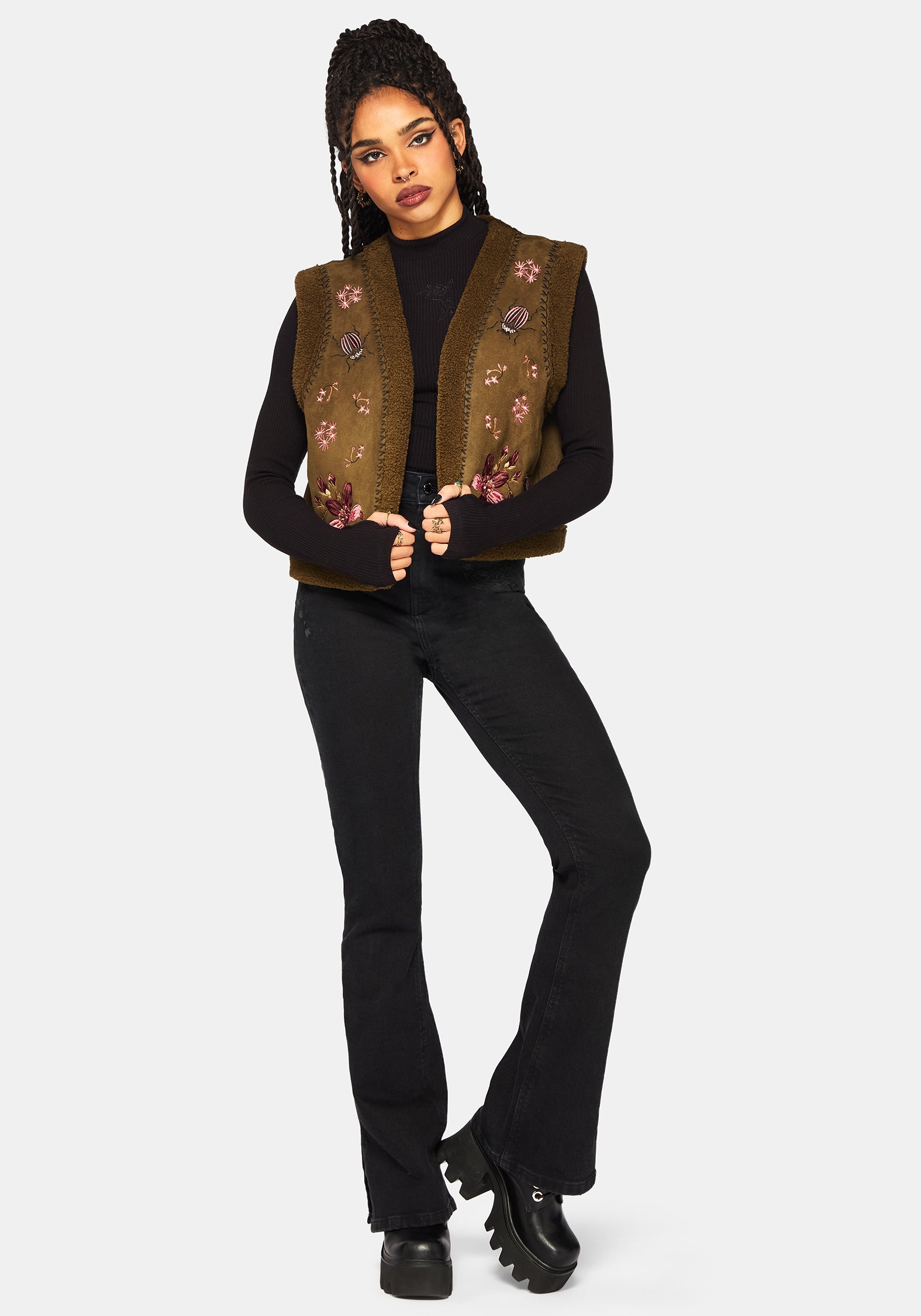 Sylvara Borg Embroidered Bug Gilet – Disturbia