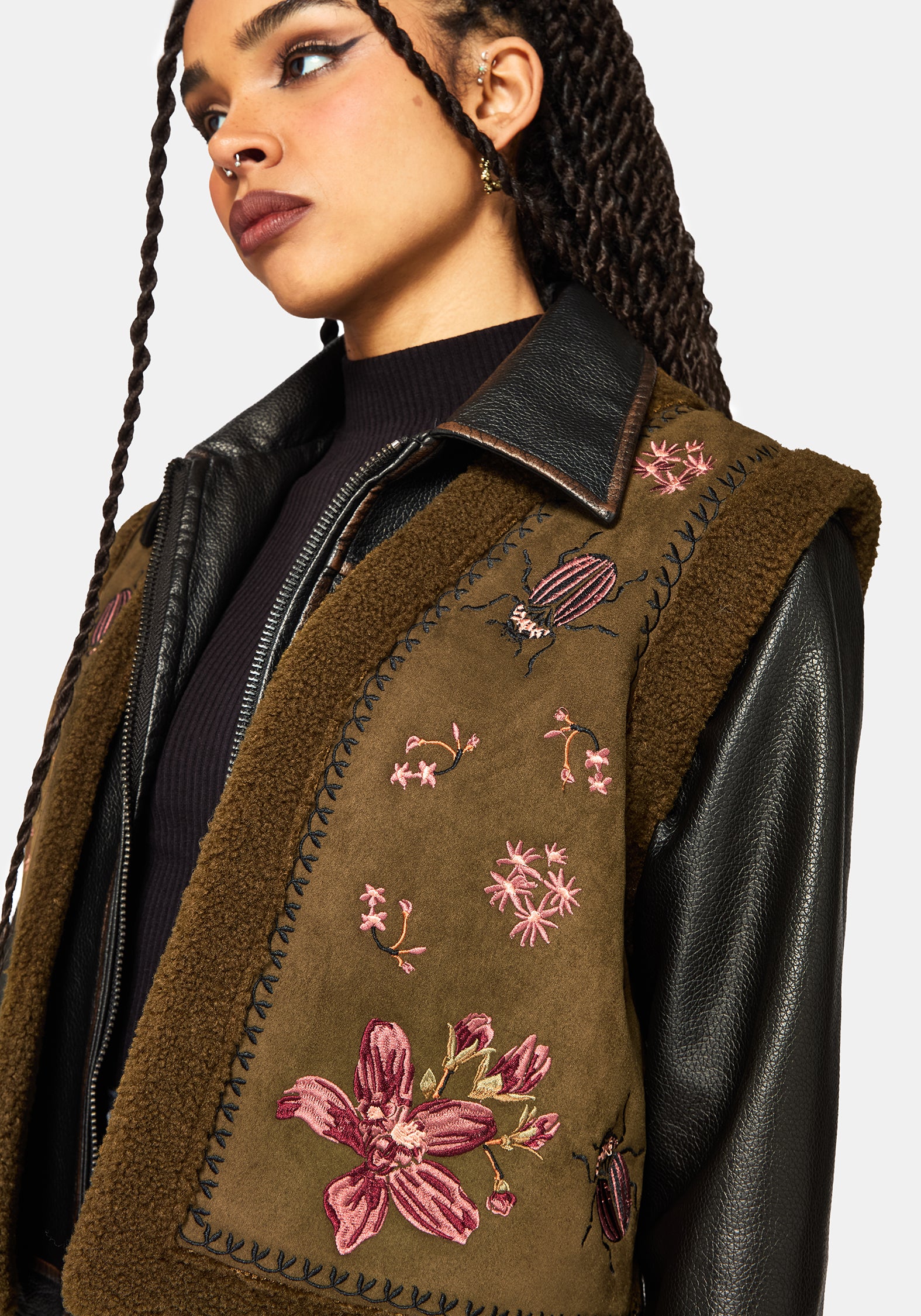 Sylvara Borg Embroidered Bug Gilet – Disturbia