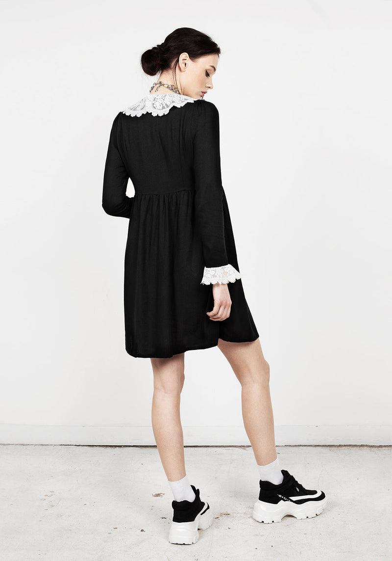 Gloaming Lace Collar Linen Dress