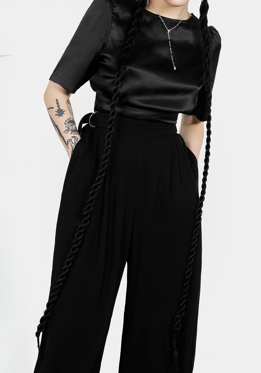 Ostara Palazzo Pant