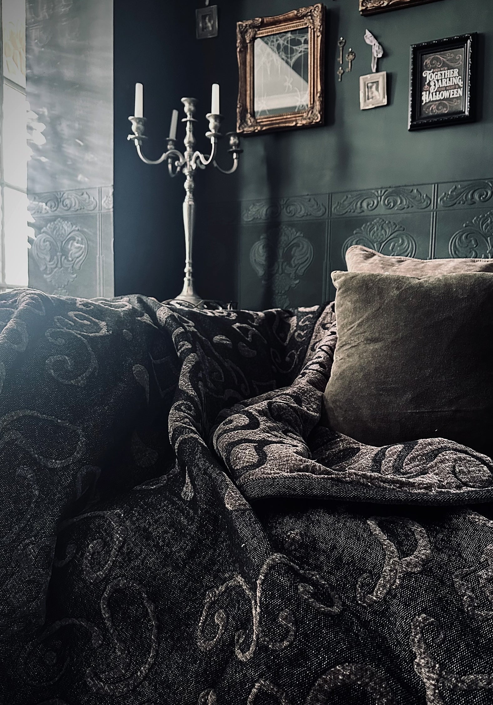 Anarchy Skull Jacquard Cotton Chenille Blanket