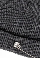 Skull Pin Knit Beanie