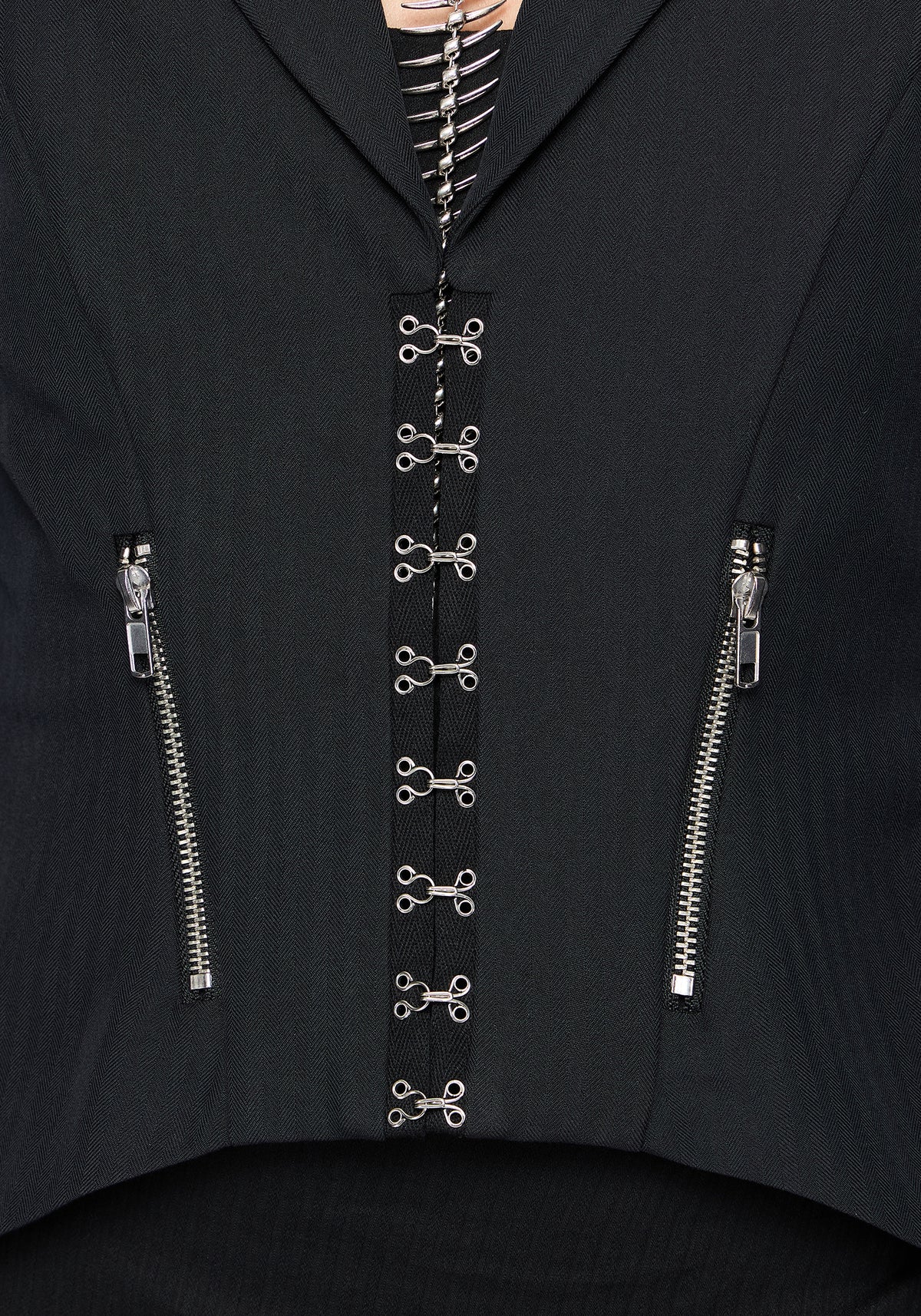 Reina Hook & Eye High Low Blazer