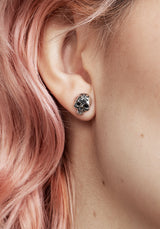 MORI SKULL STUD EARRINGS