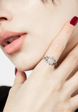 GODDESS TRIPLE MOON MOONSTONE RING